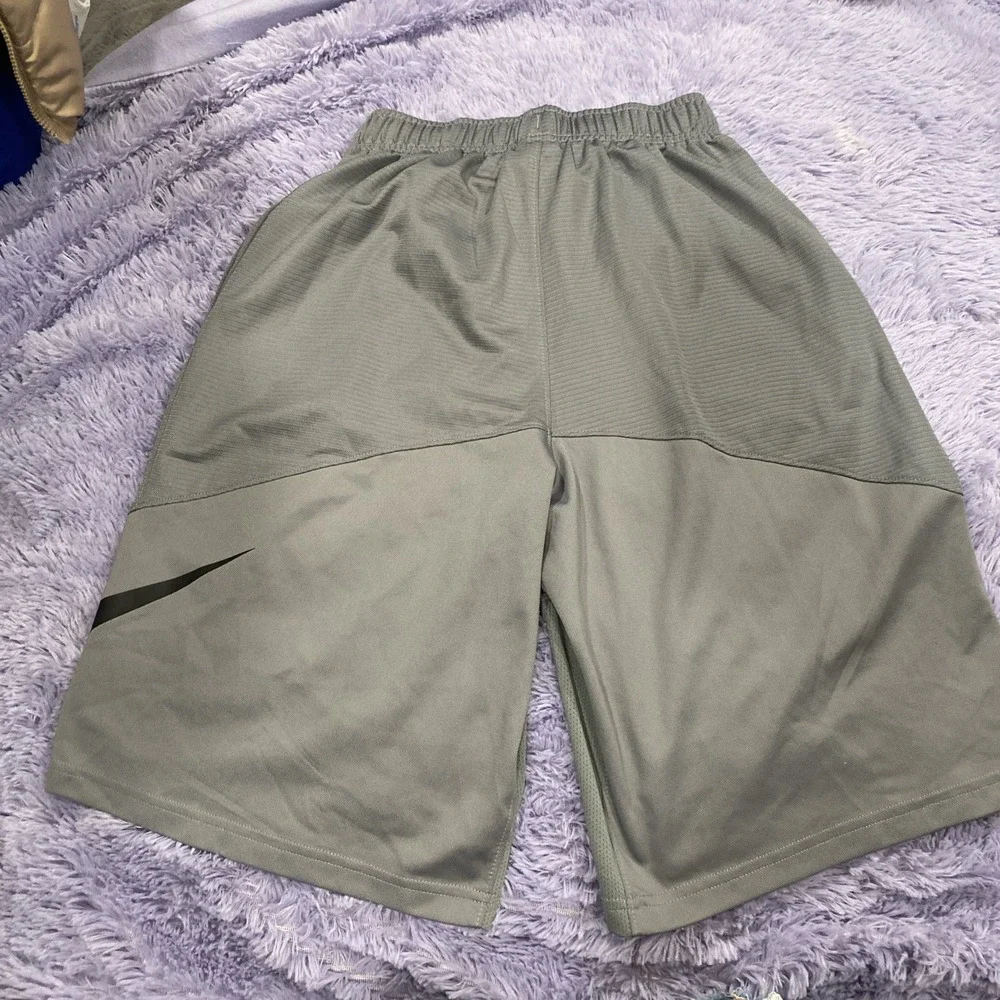 Nike Dry‎ Hybrid Basketball Shorts Gym Casual Gray822952-65 youth Large